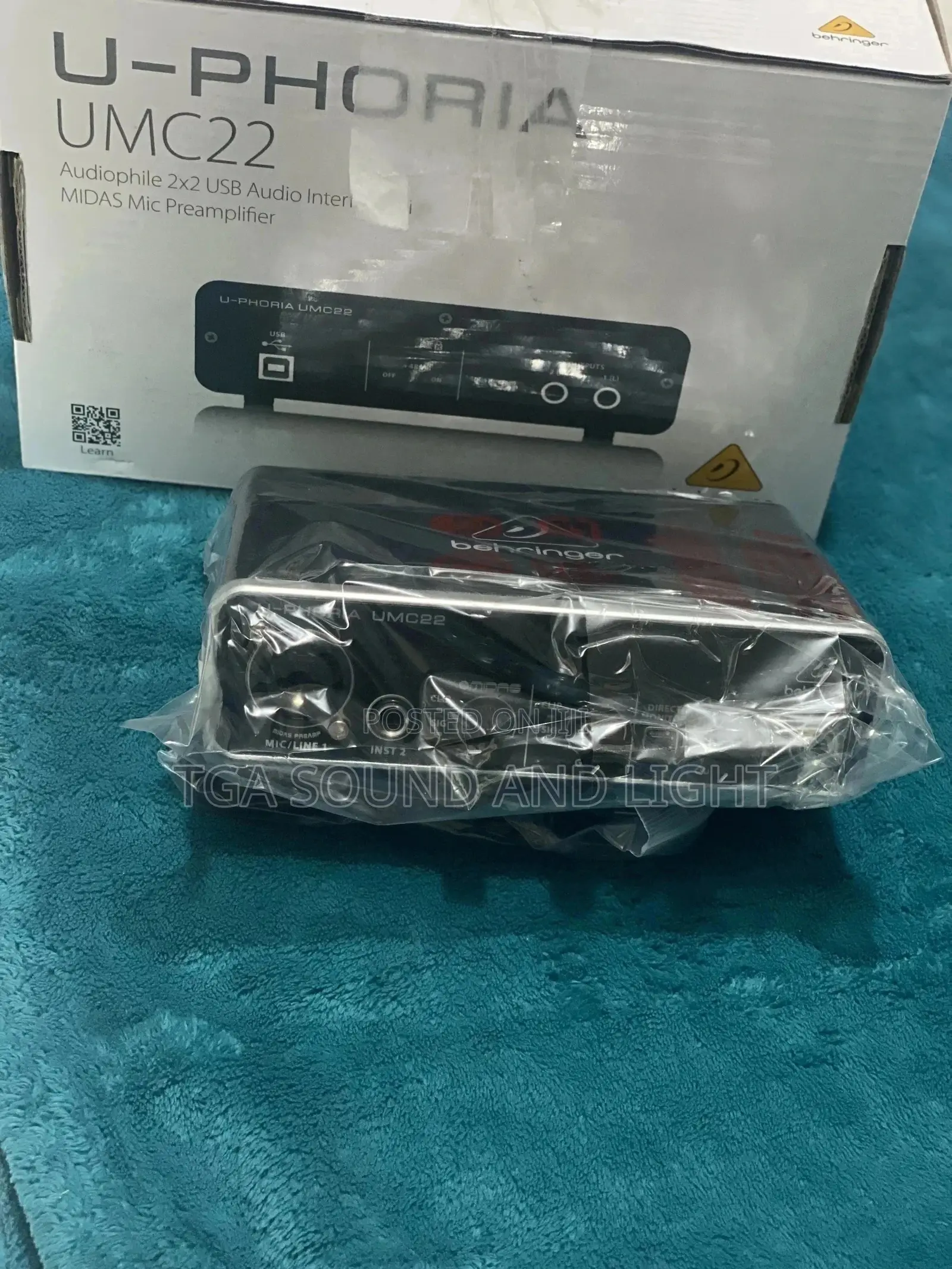 Behringer U-Phoria Umc22 2x2 Audio Interface
