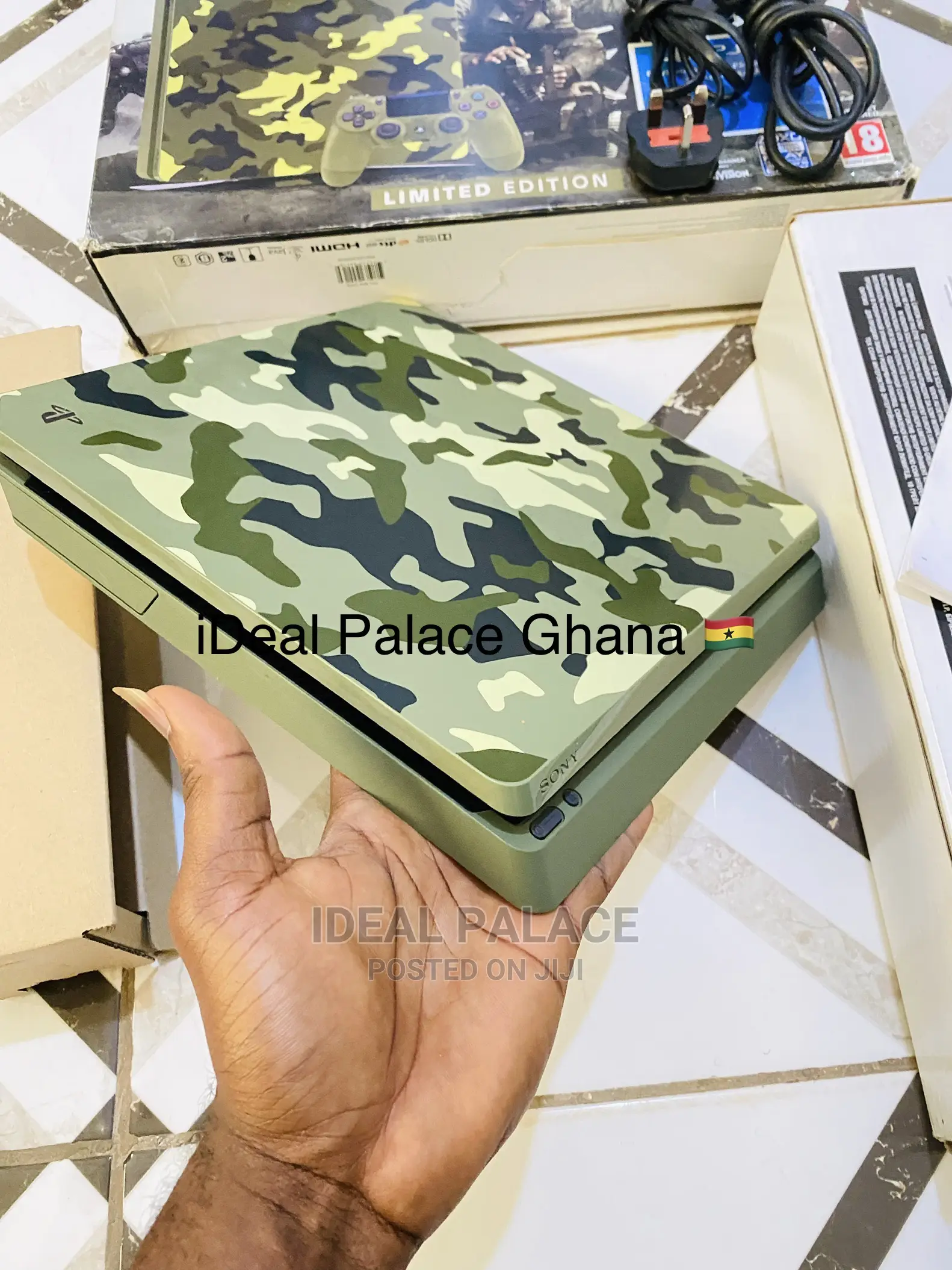 Playstation 4 Slim Limited Camo Edition
