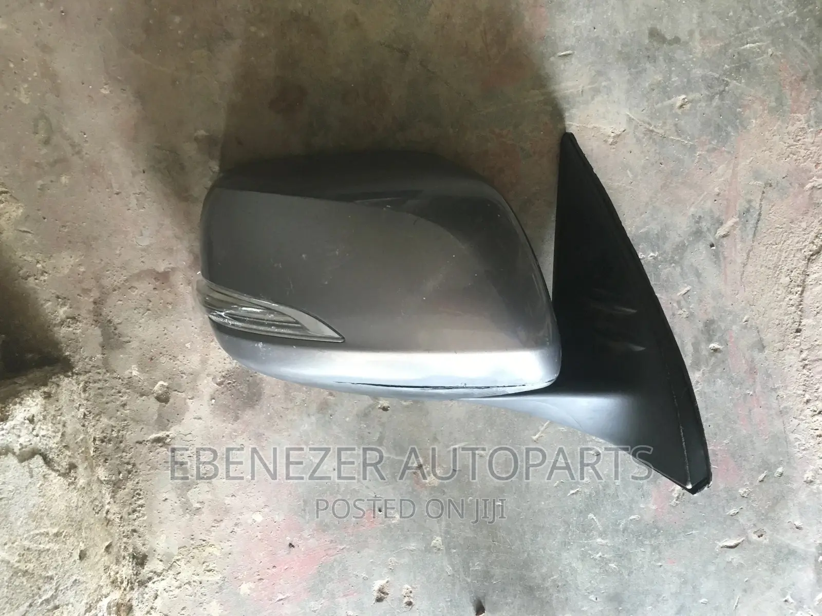 Lexus LX 570 2020 Side Mirror
