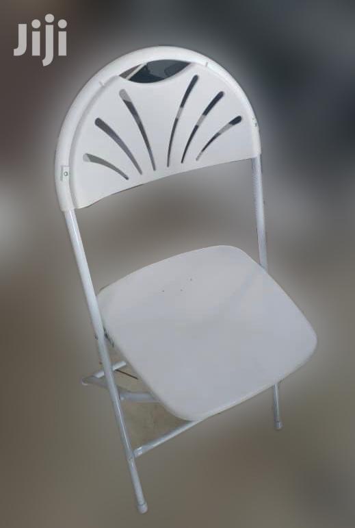 Quality Foldable Chair Available In Different Types