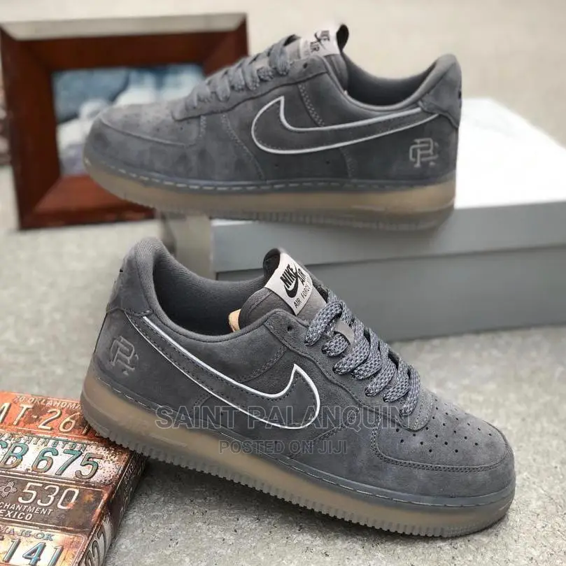 Nike Air Force Grey