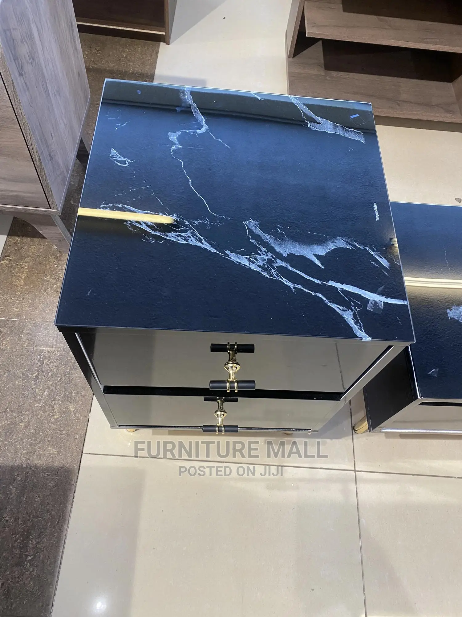 Kings Ceramic Side Drawer For Sell . Free Delivery