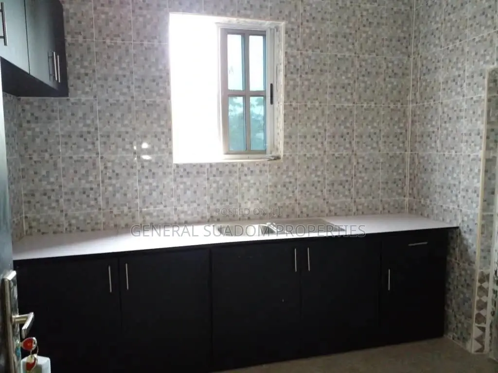 2bdrm Apartment in Suadom Properties, Coca Cola for rent
