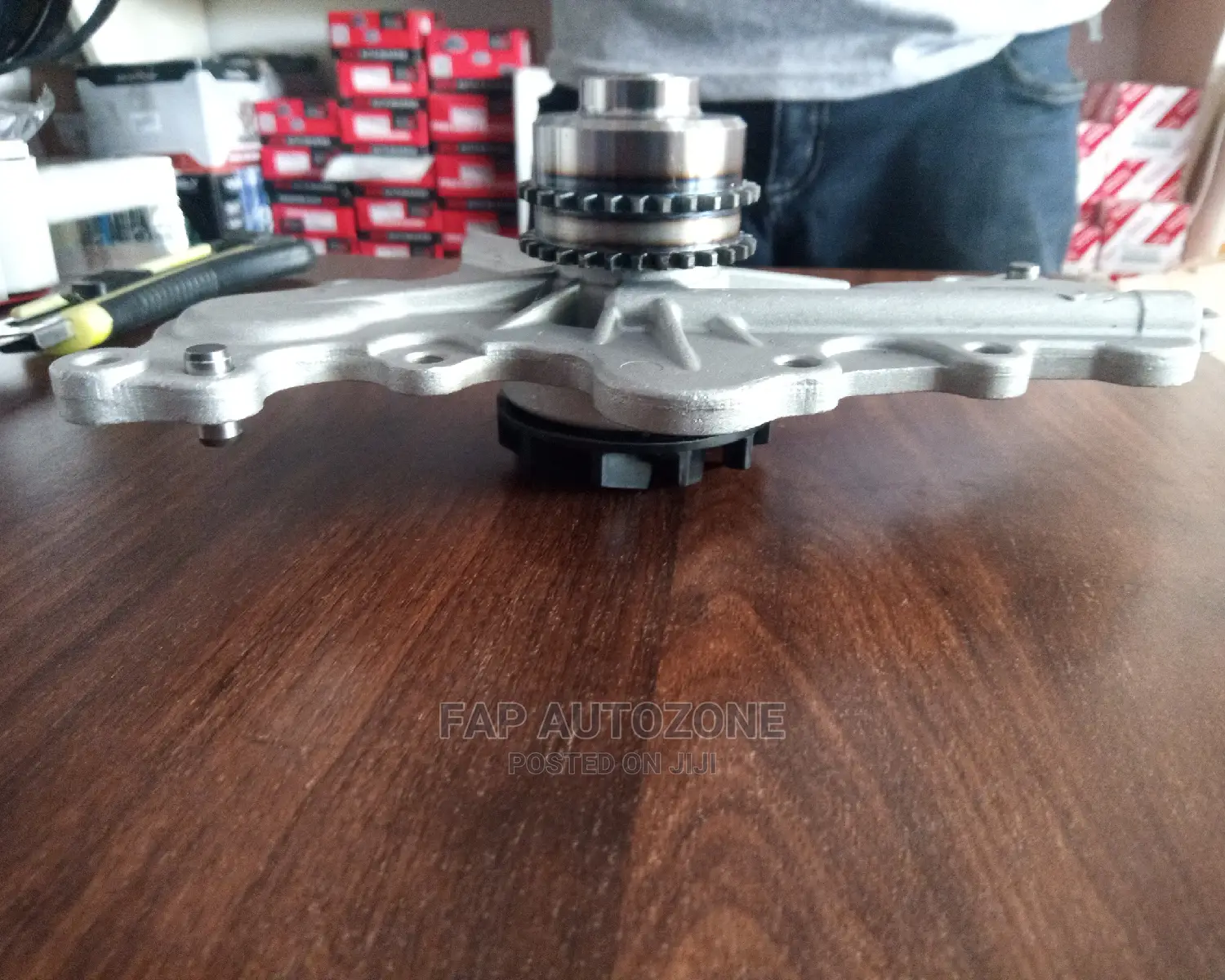 10606. Original FVP Water Pump From Usa. 125-3310