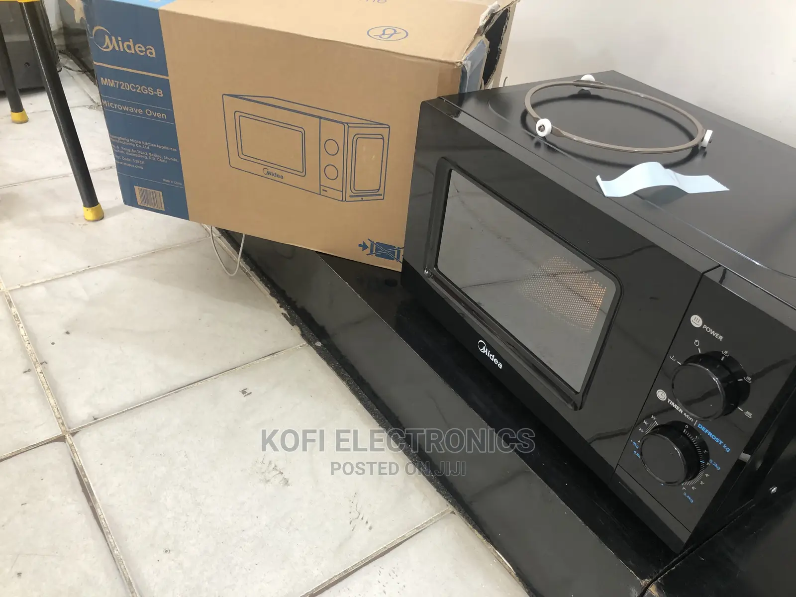 New Midea 20L Manual Solo Microwave Oven| Black [MM720C2GS-B