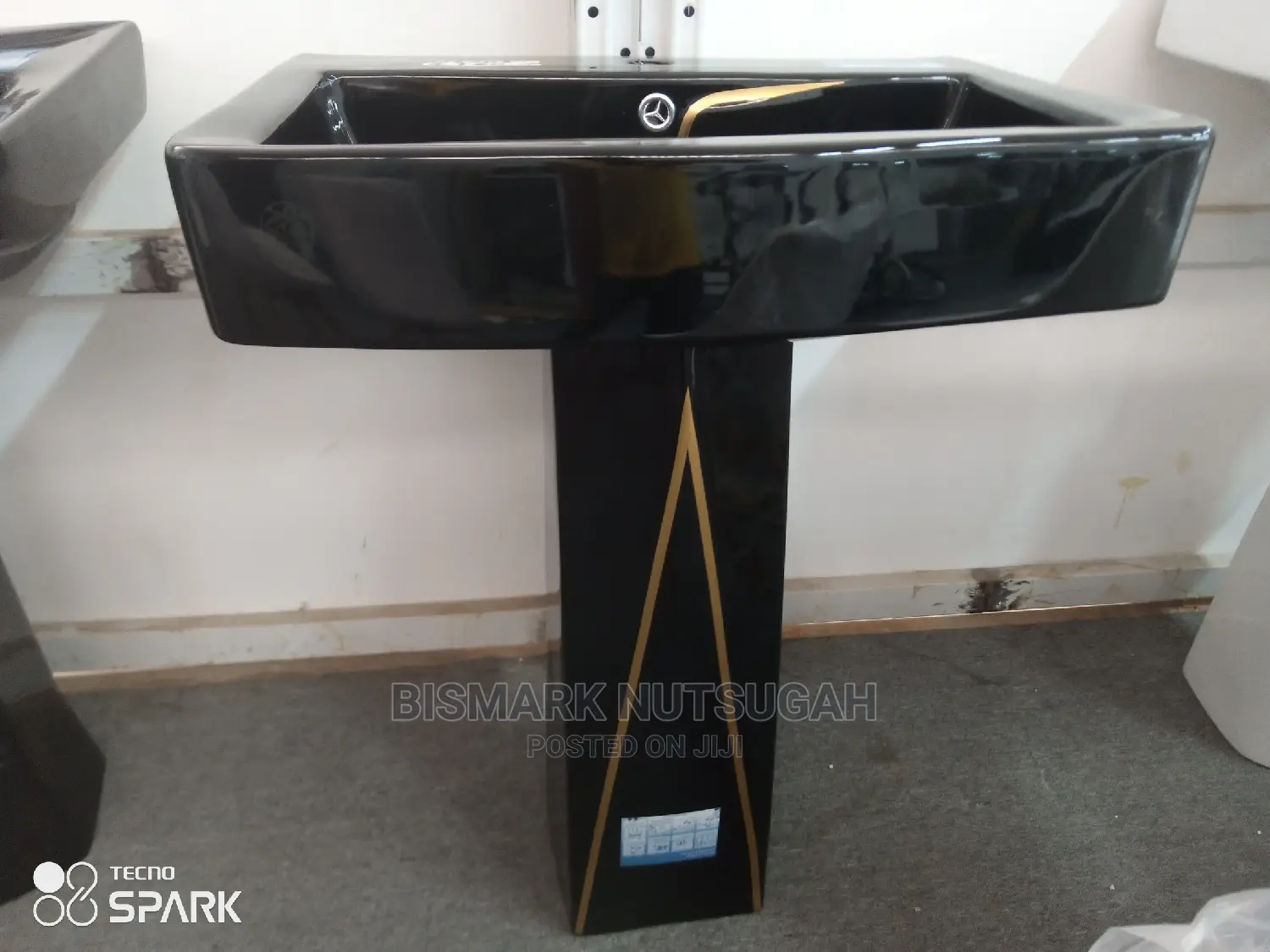 Pedestal Basins Wash Sink