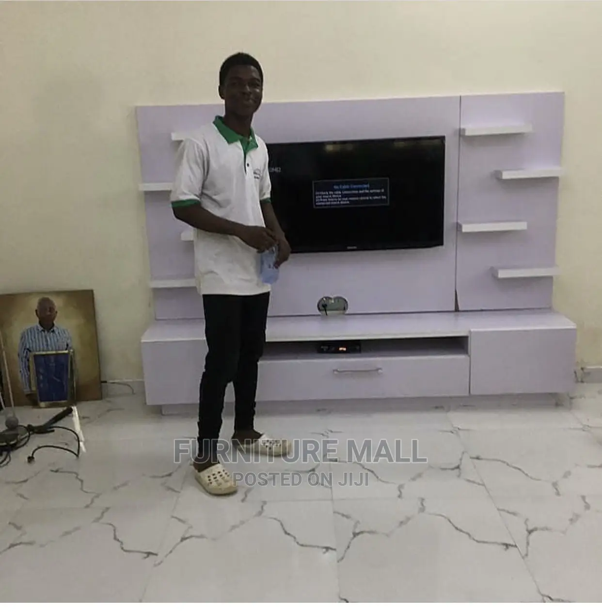 New TV Stand With Wall Cabinet Xx Free Delivery