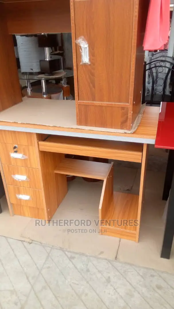 Quality Computer Desk