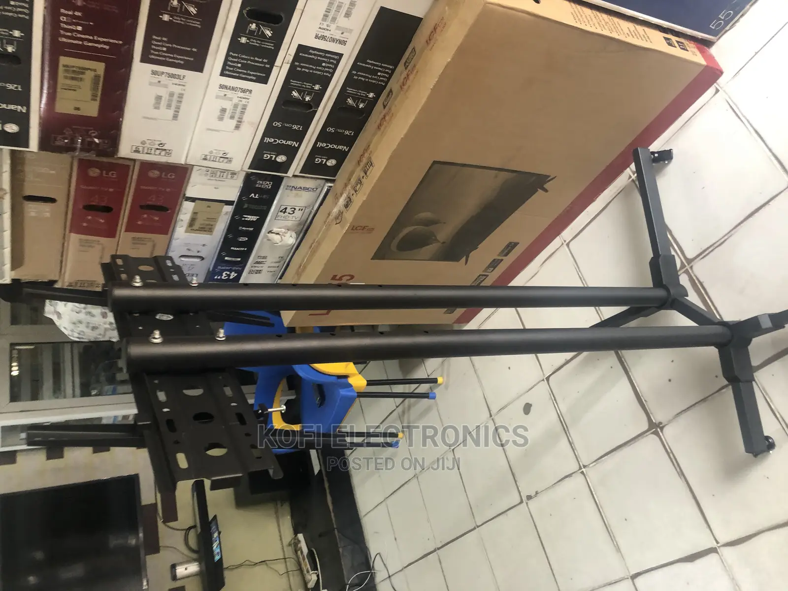 Easy to Move Anywhere TV Stand on Wheels for 32-75 Inches TV