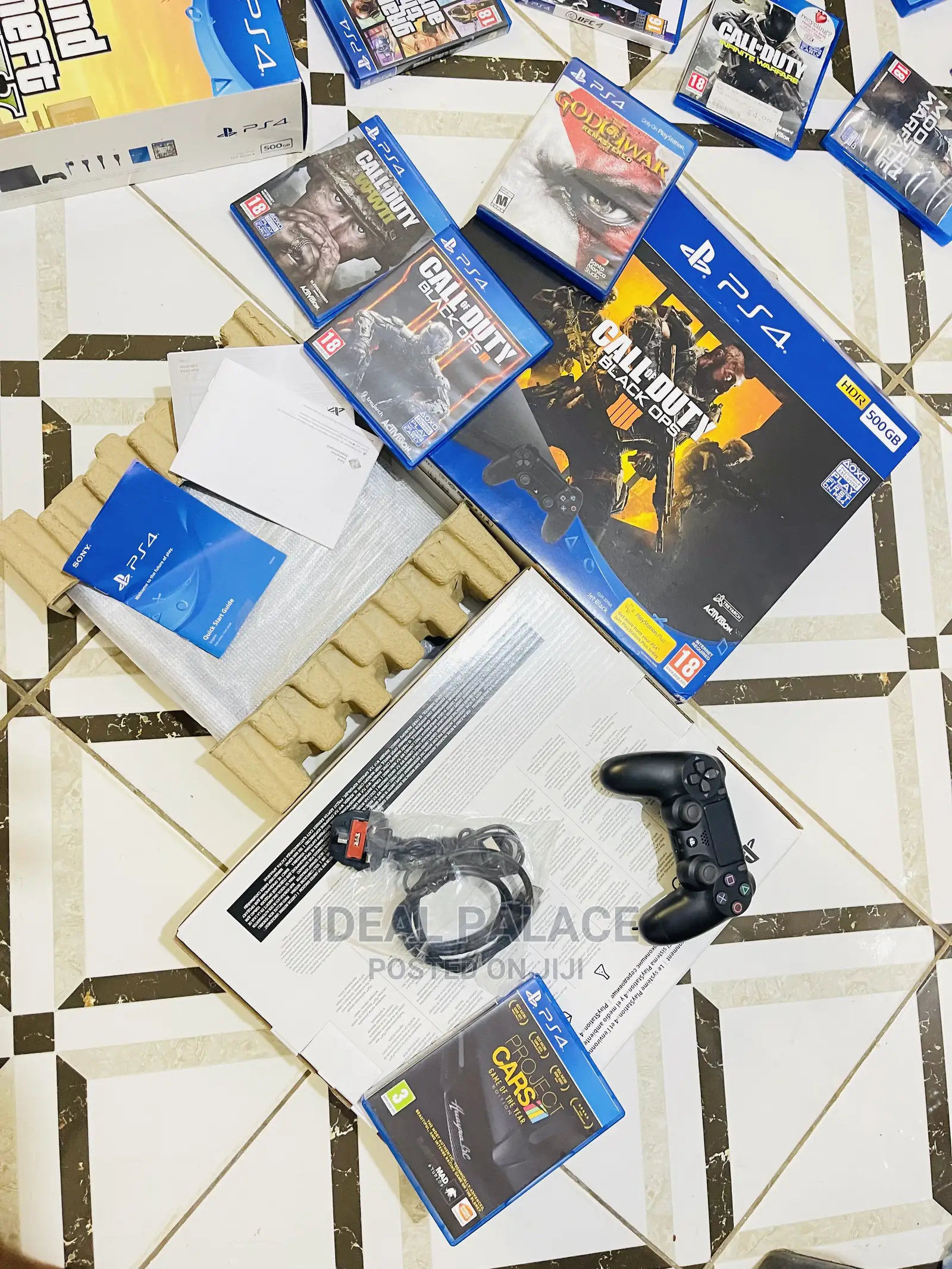 Pre Owned New Playstation 4 Slim. Call of Duty Edition