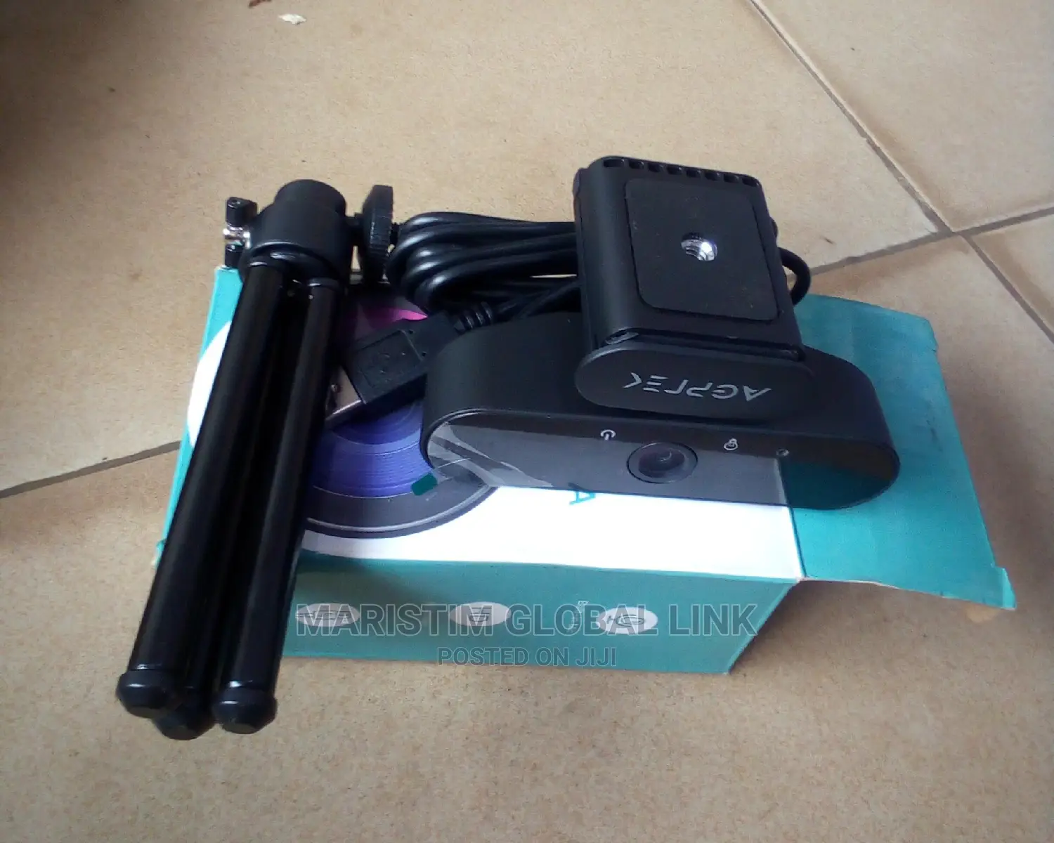 Agptek/Logitech USB Webcam