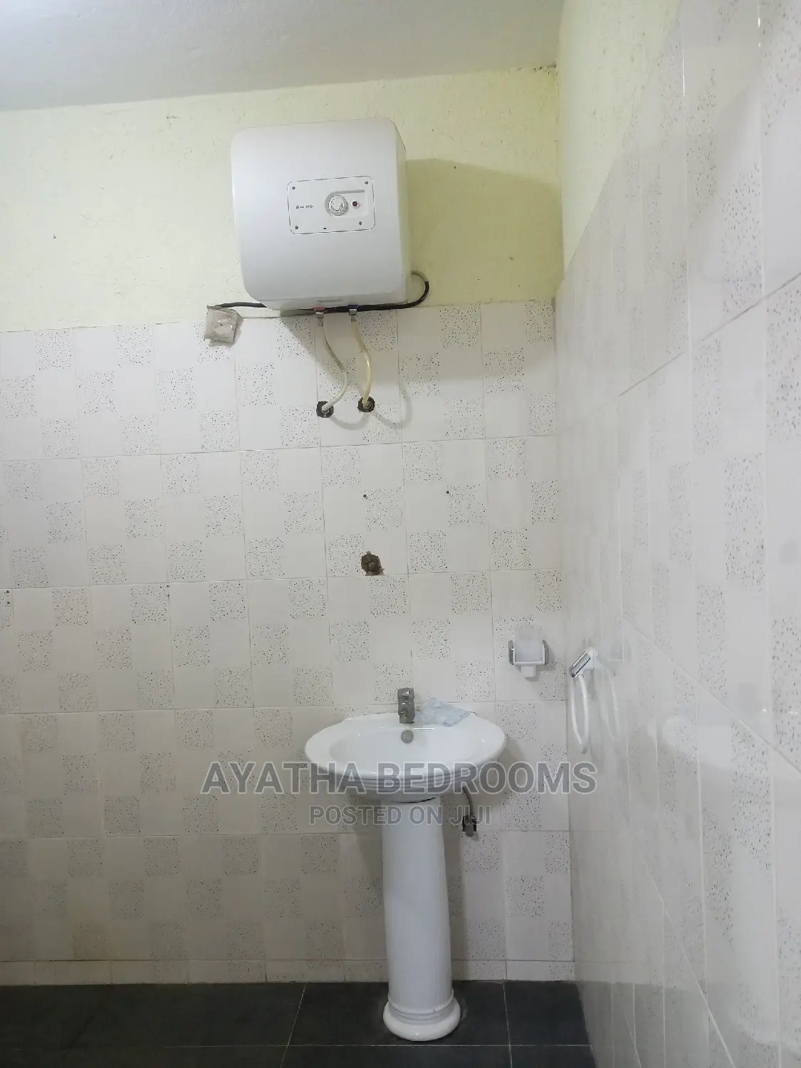 2bdrm Apartment in Ayathar Bedroom, New Town for Rent