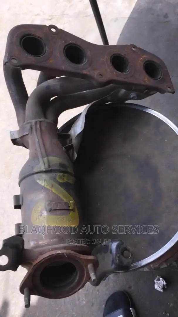 Corolla/Matrix/Scion 2009-2013 Engine Catalytic Converter