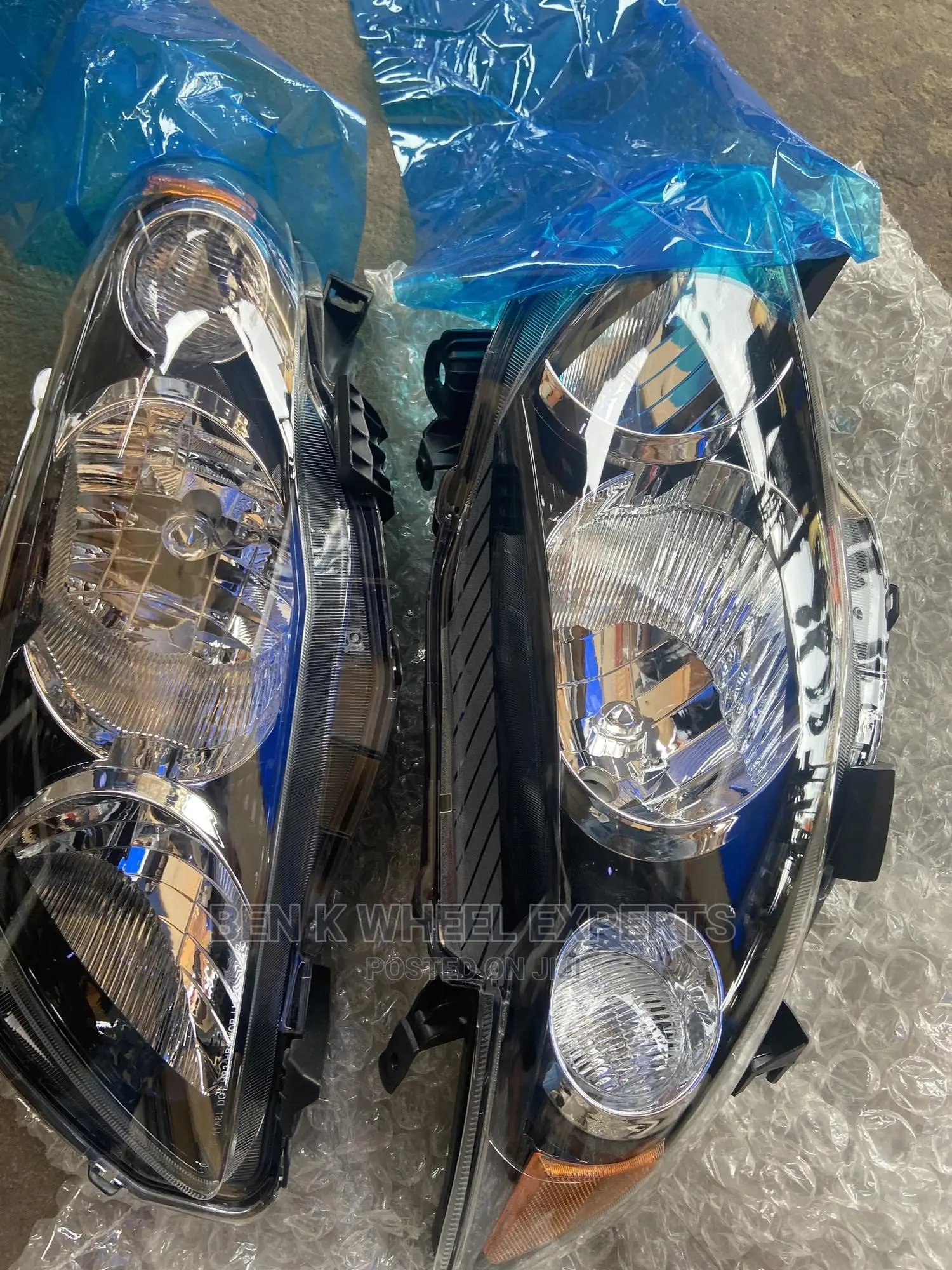 Corolla Headlight Black