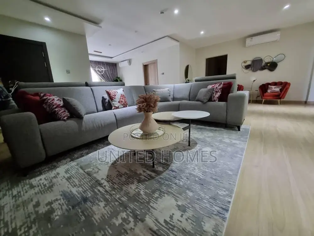 Furnished 2bdrm Apartment in Osu for Rent
