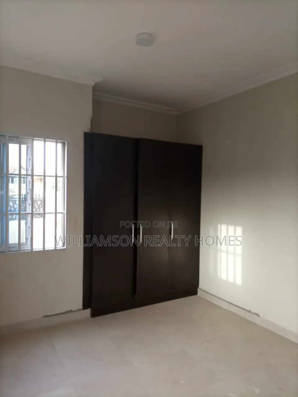2bdrm House in Kotobabi Area, Spintex for sale