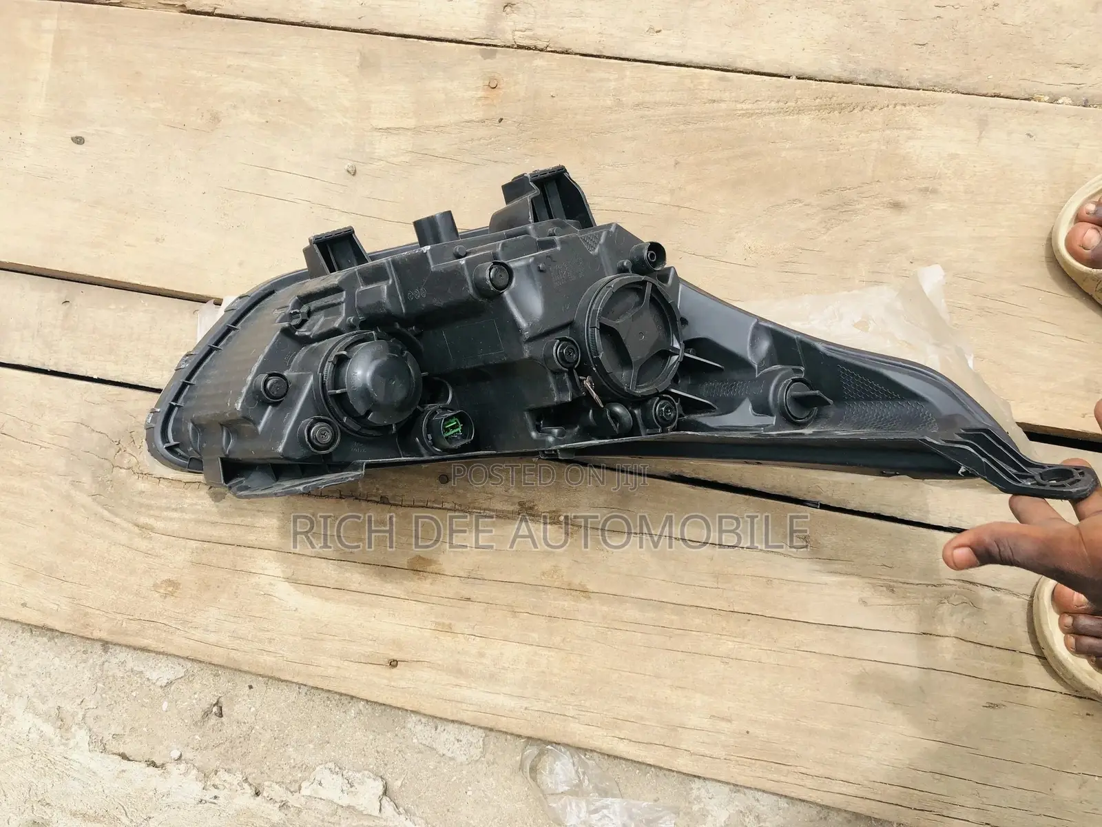 Kia Cerato 2020 Headlight Pair