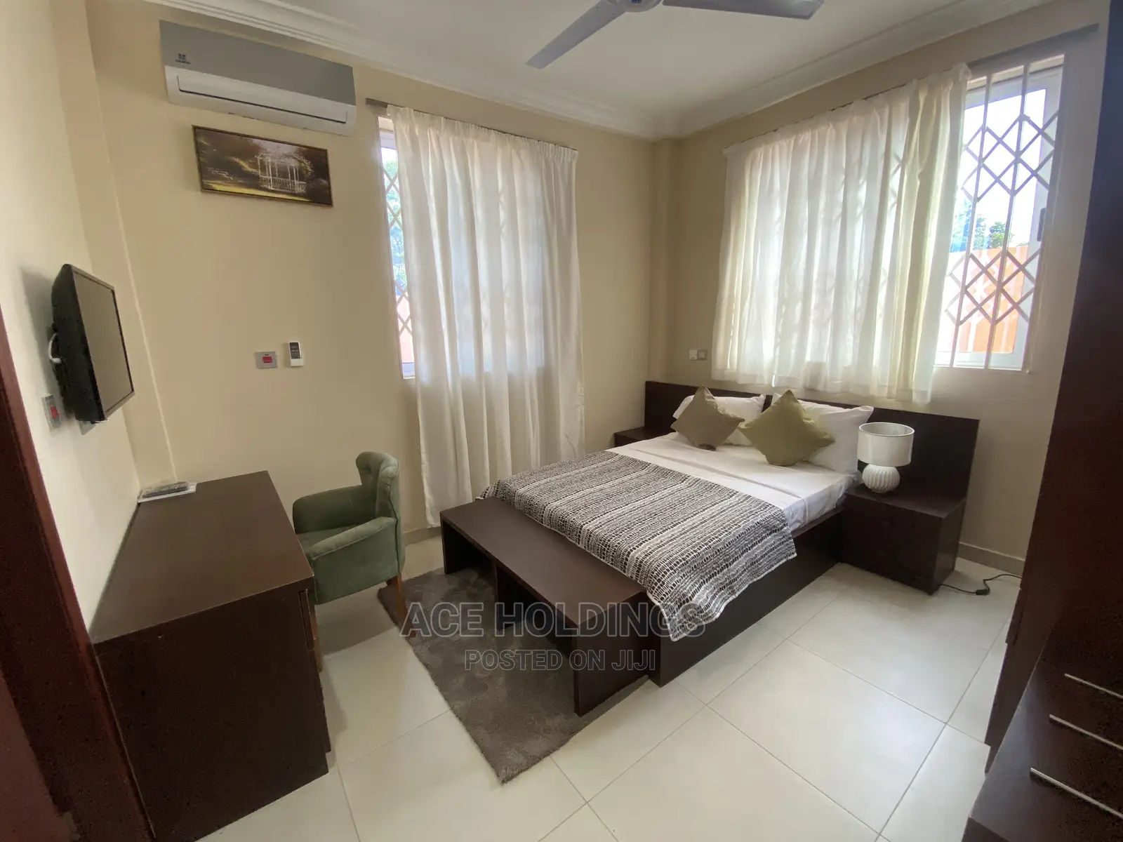 Furnished 2bdrm Apartment in West Trasaco, Ashaley Botwe for Rent