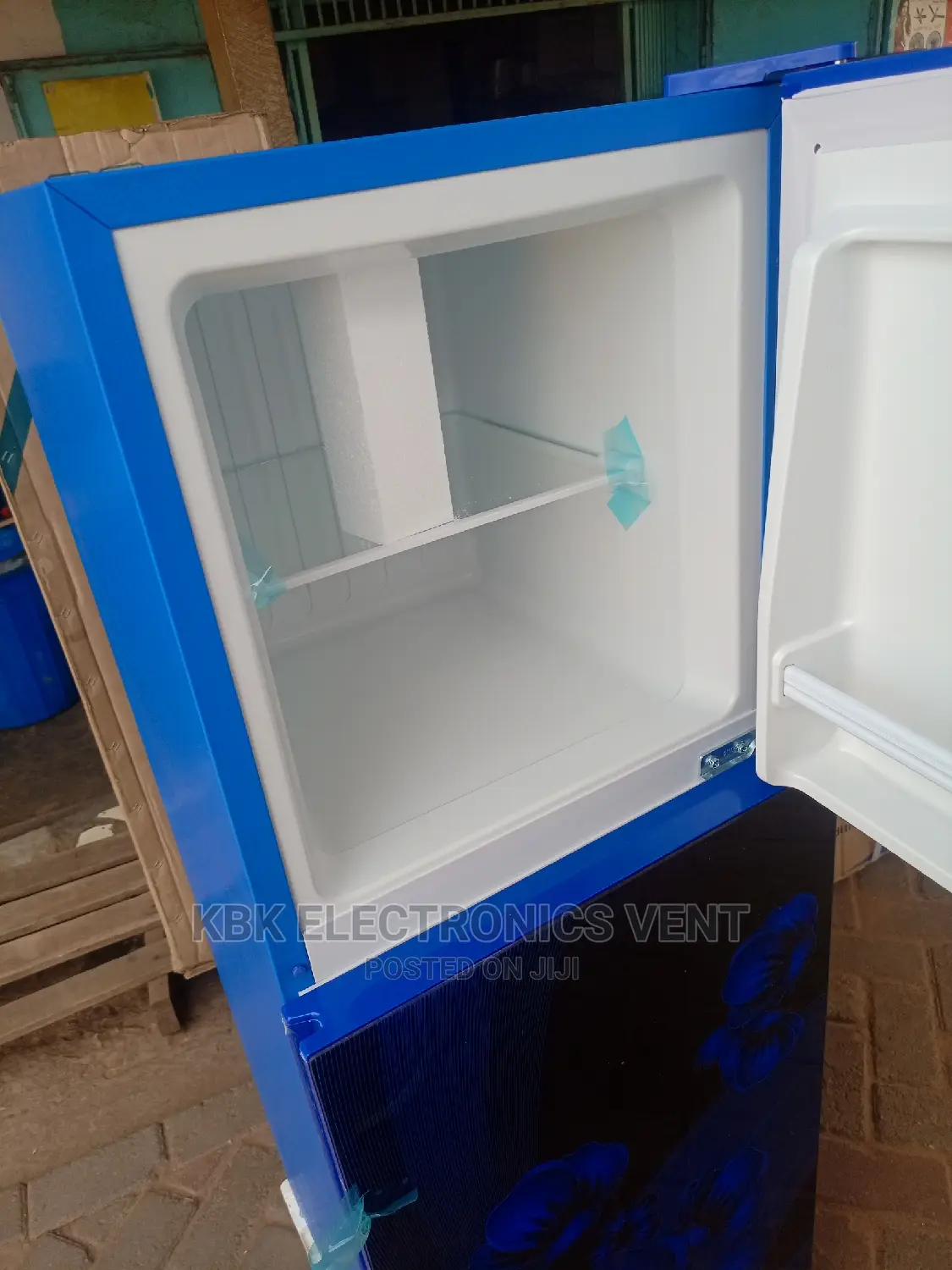 Roch 138ltr Premium Mirror Double Door Refrigerator