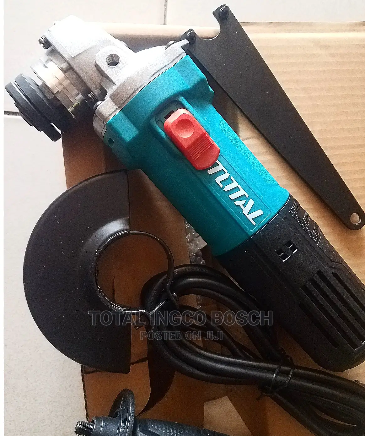 Total Angle Grinder 750w