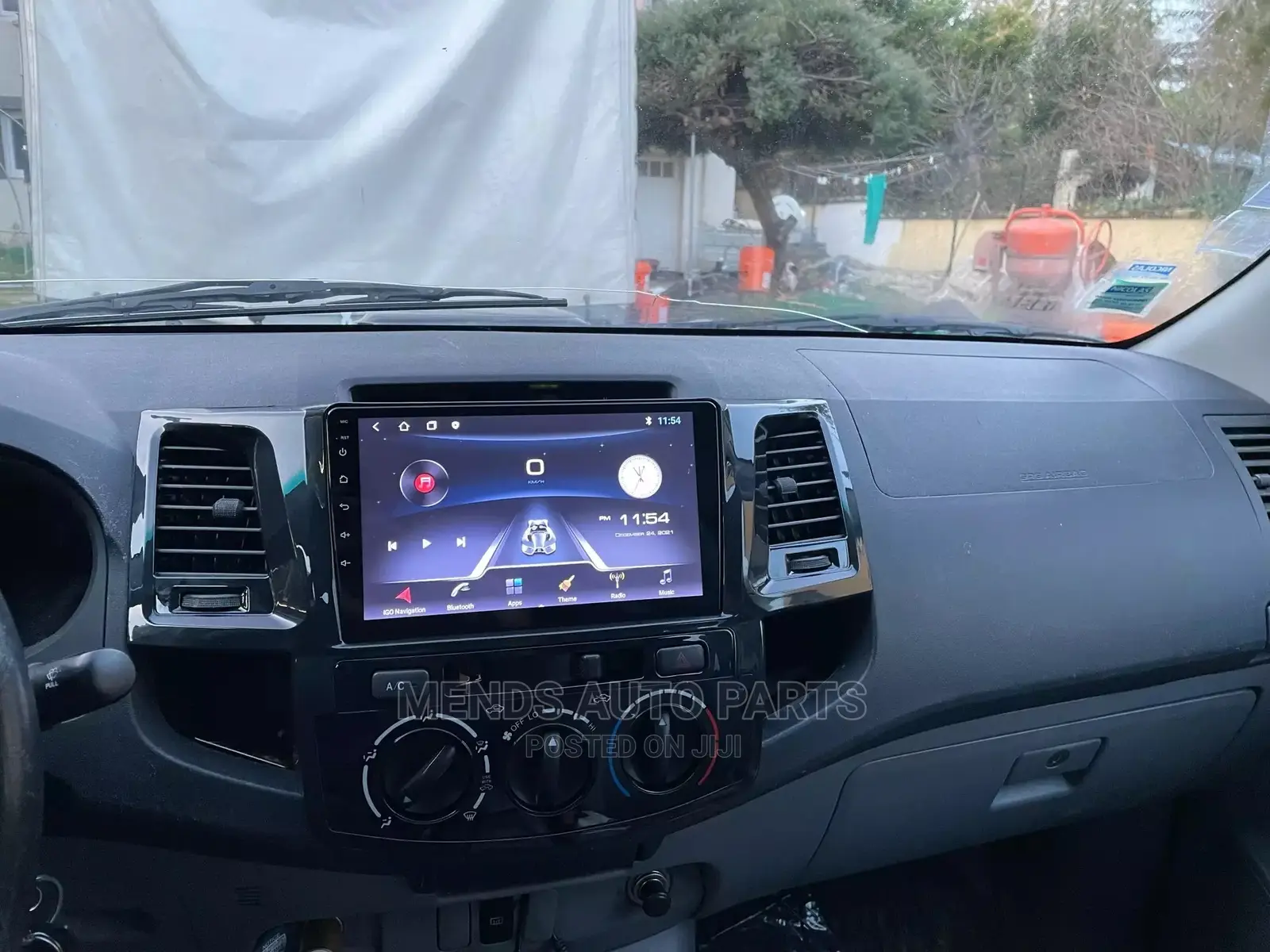 Toyota Hilux/ Fortuner Android Video Car Tape
