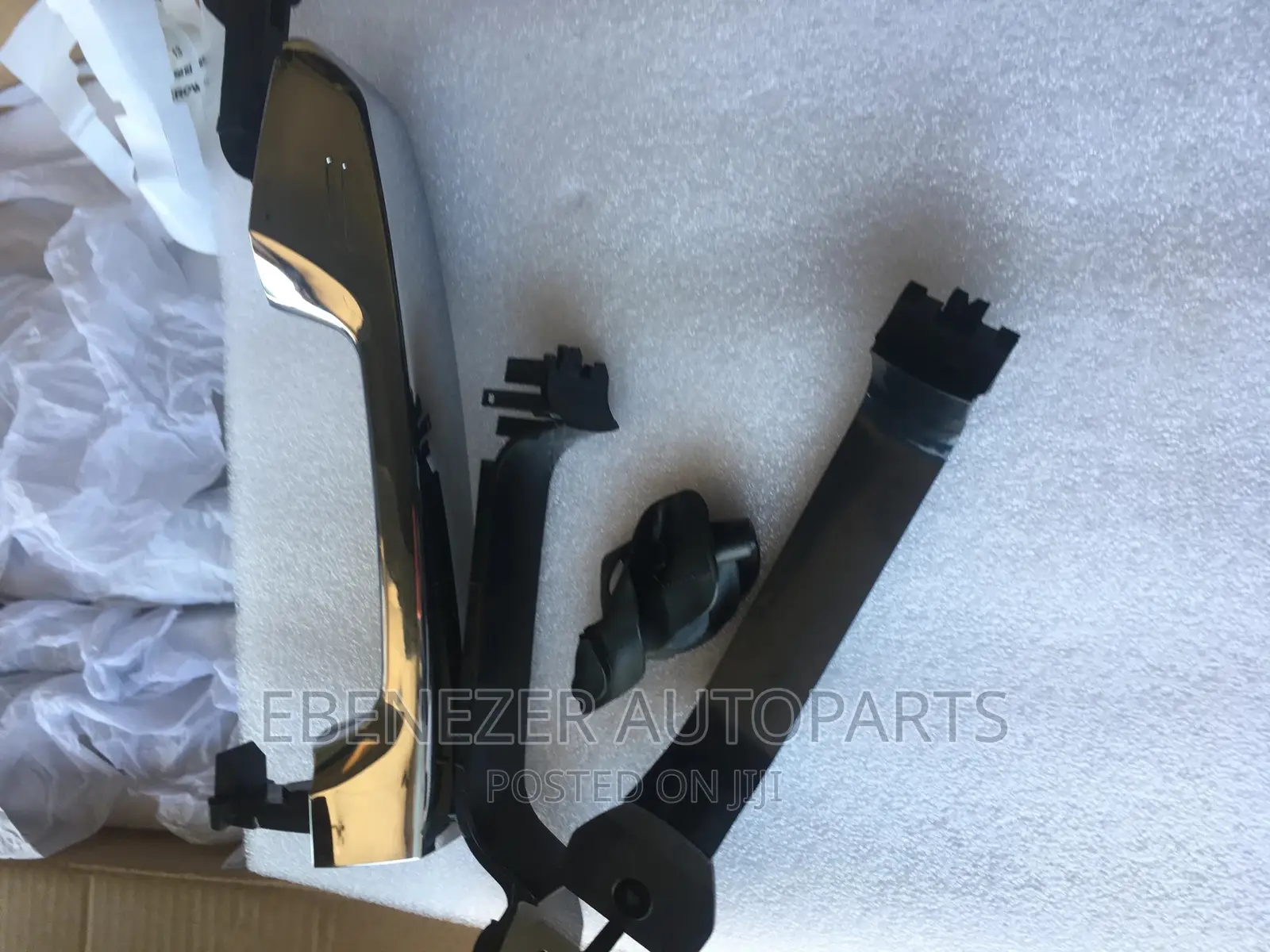 Land Cruiser LC200,LC300 Door Handle