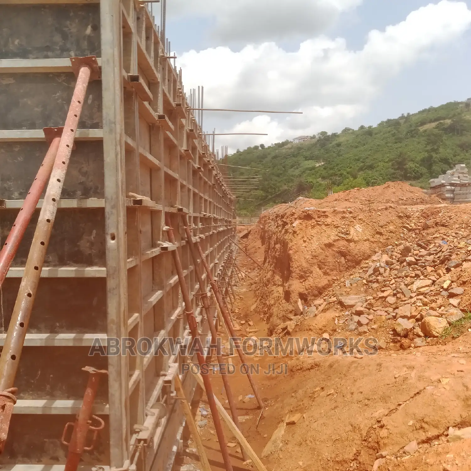 Retaining Wall/ Formwork/Gutters/Bridge/Lift/Bunker