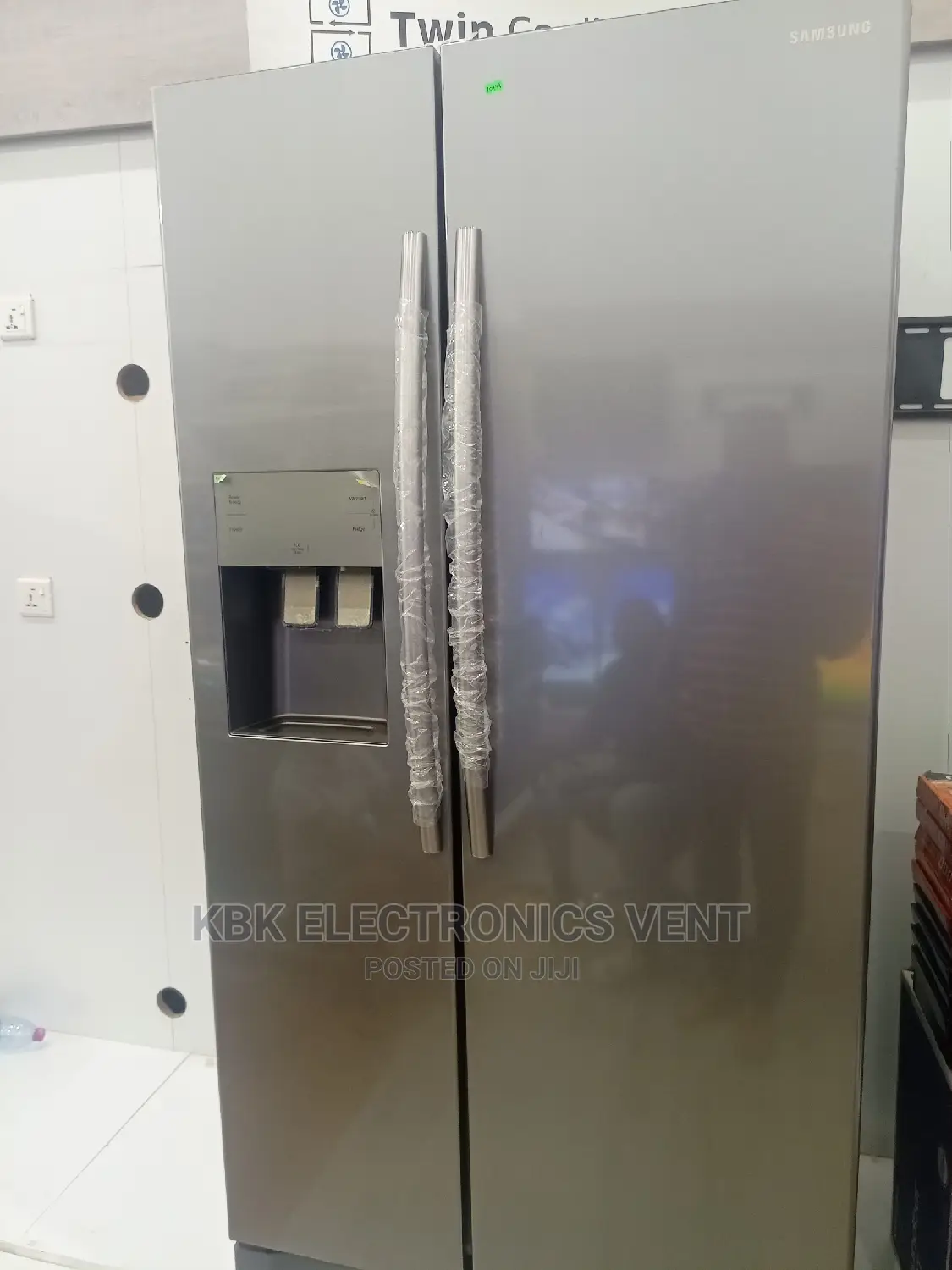 Samsung 540ltr Side/Side Refrigerator With Water Dispenser
