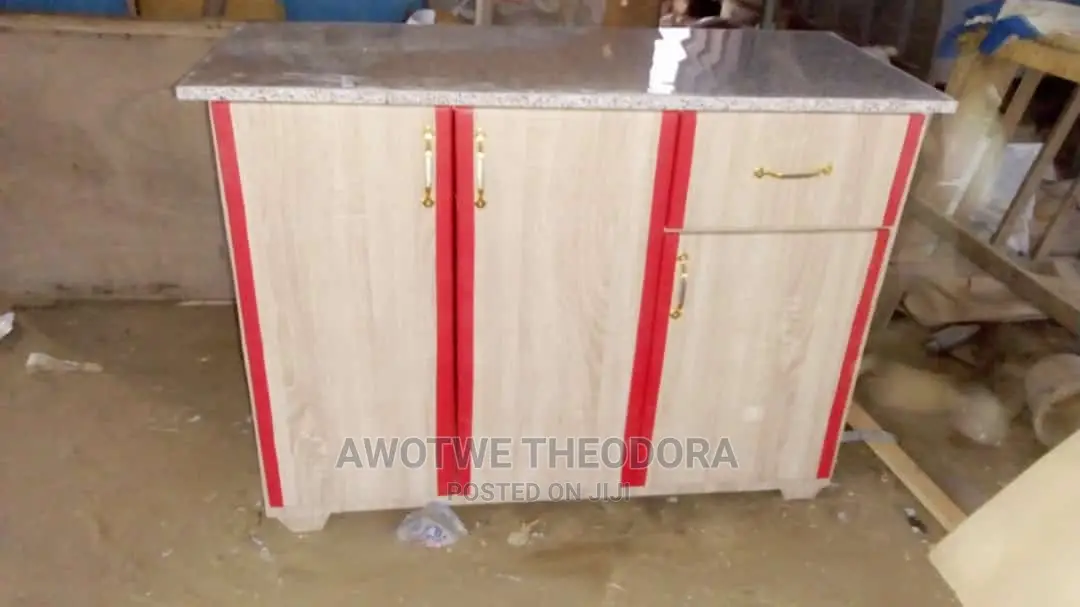 Quality Kitchen Cabinets ( Payment After Delivery)