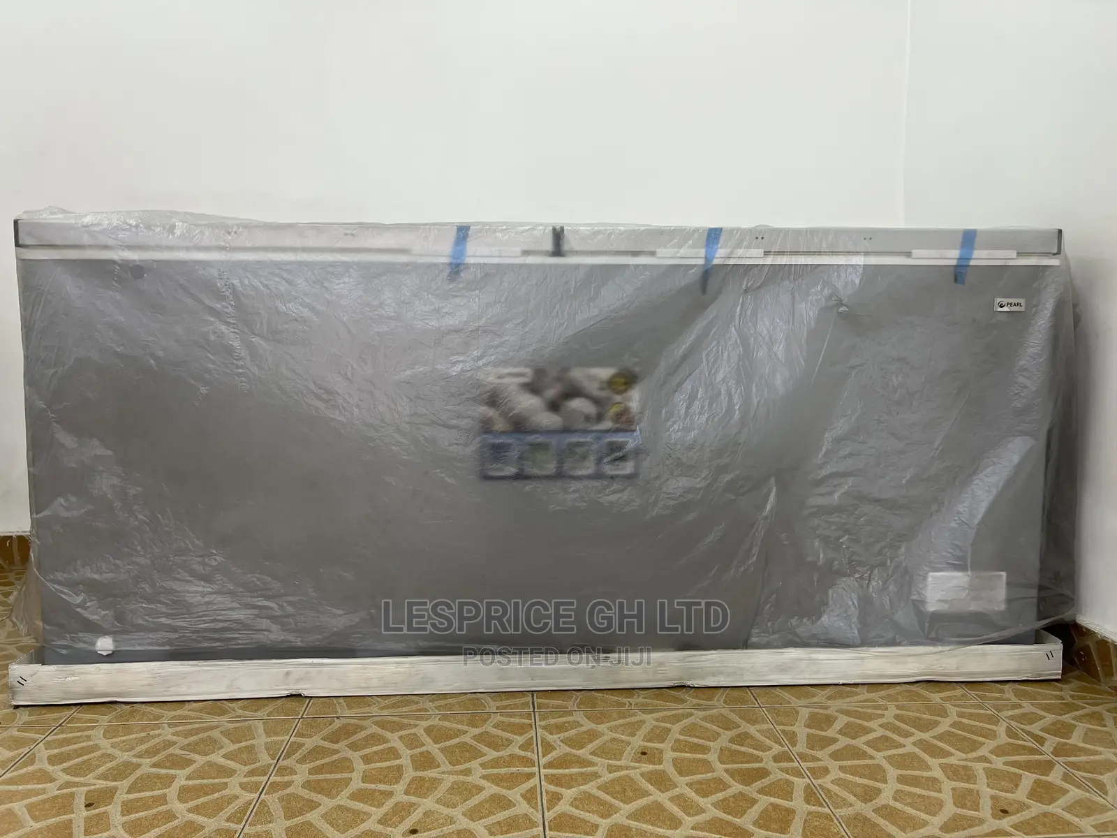 Pearl Chest Freezer 708L