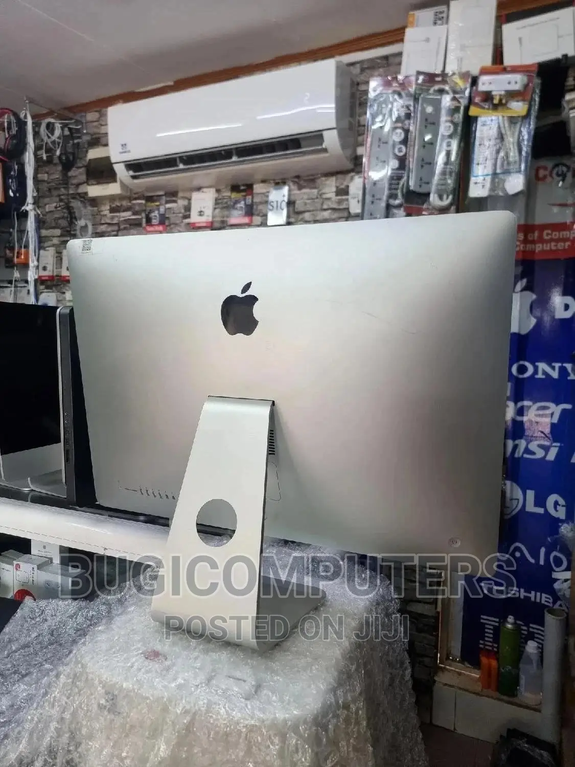 Desktop Computer Apple iMac 8GB Intel Core I5 SSD 256GB