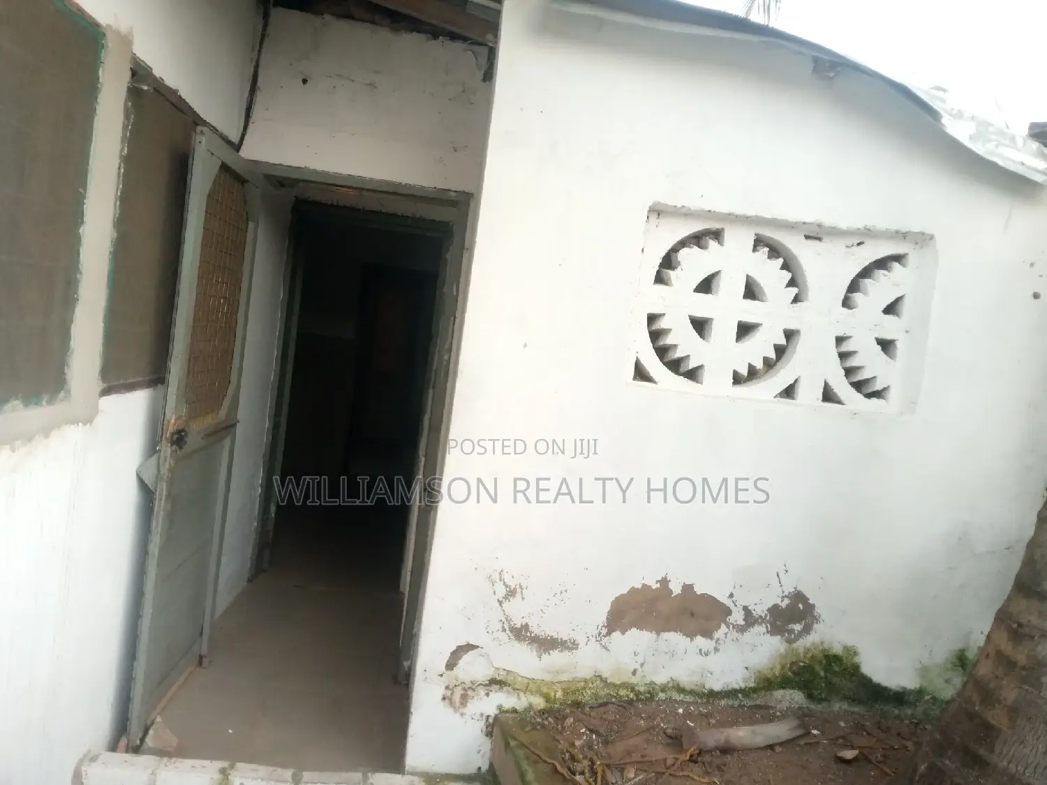 1bdrm House in Ecobank, Kotobabi, Spintex for rent