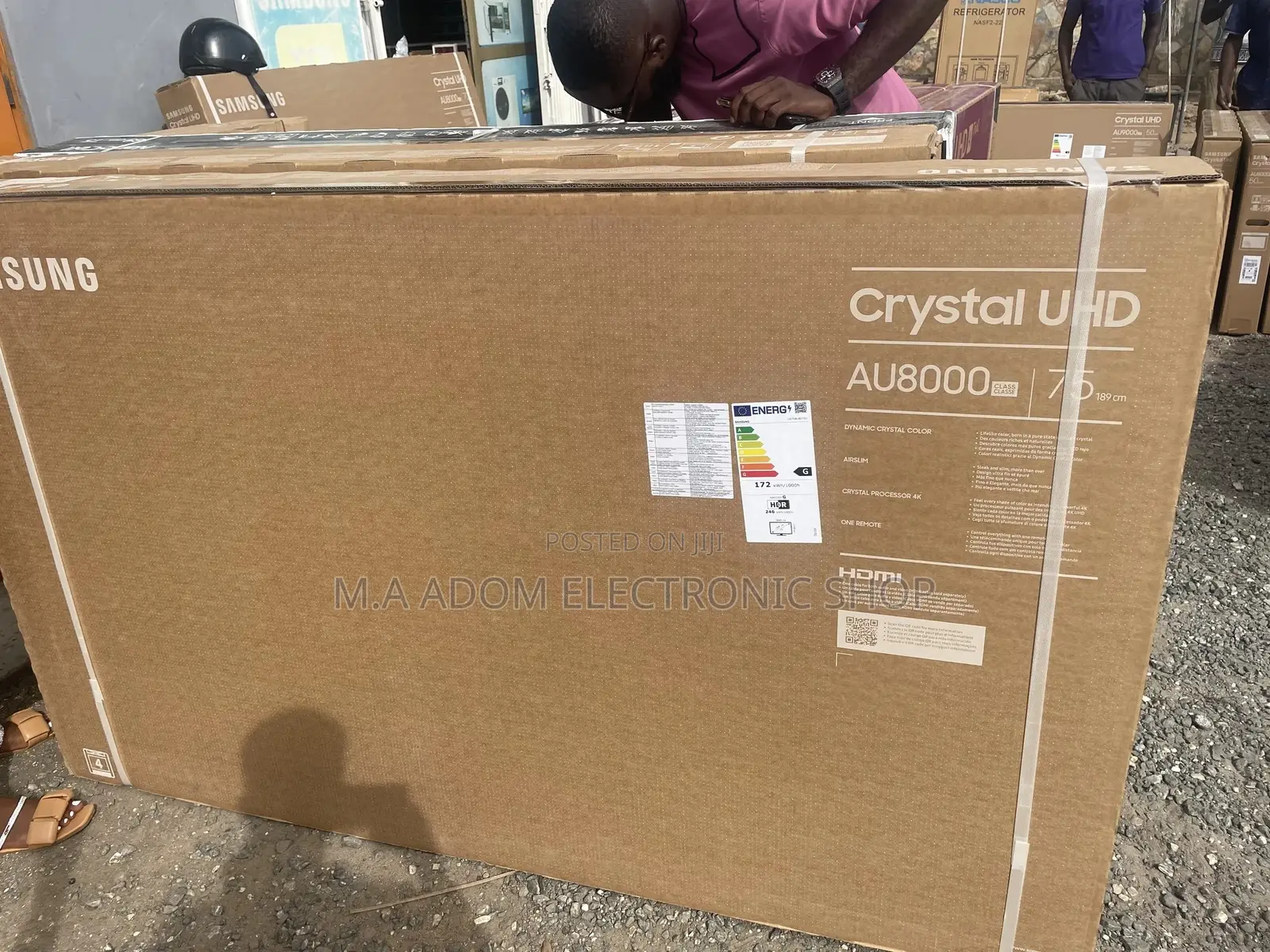 Samsung 75” UHD 4K Series 8 + Smart Magic Remote Led Tv