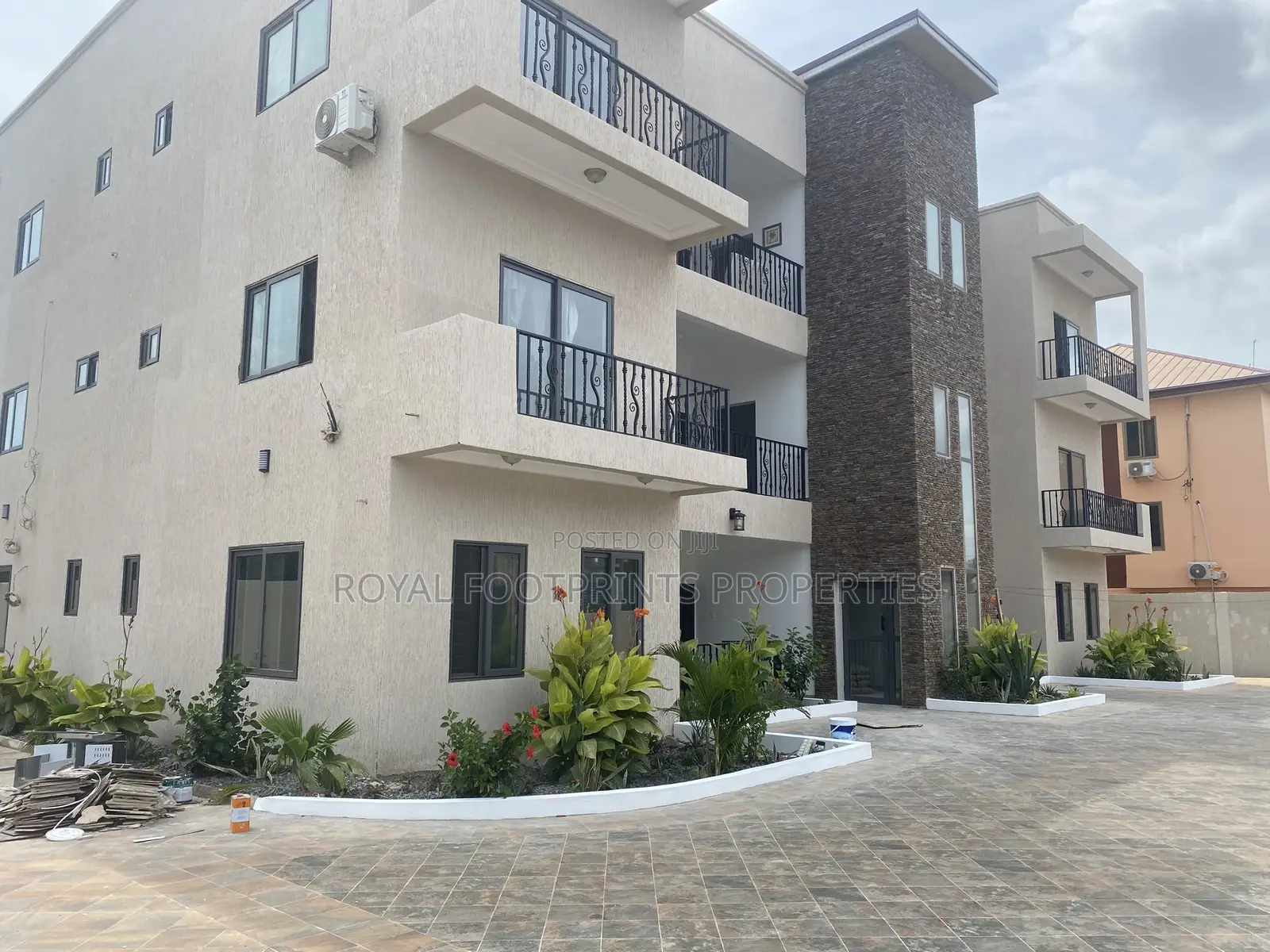 Furnished 2bdrm Apartment in East Legon for rent