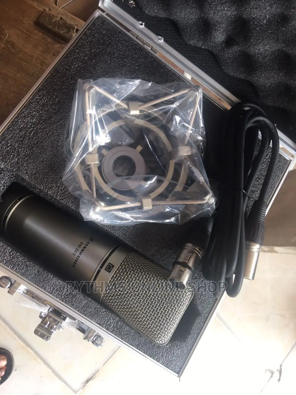 Studio Mic (Sennheiser SN-303)