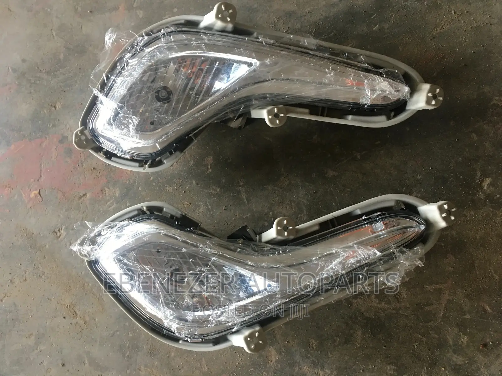 Hyundai Accent 2012 Foglight