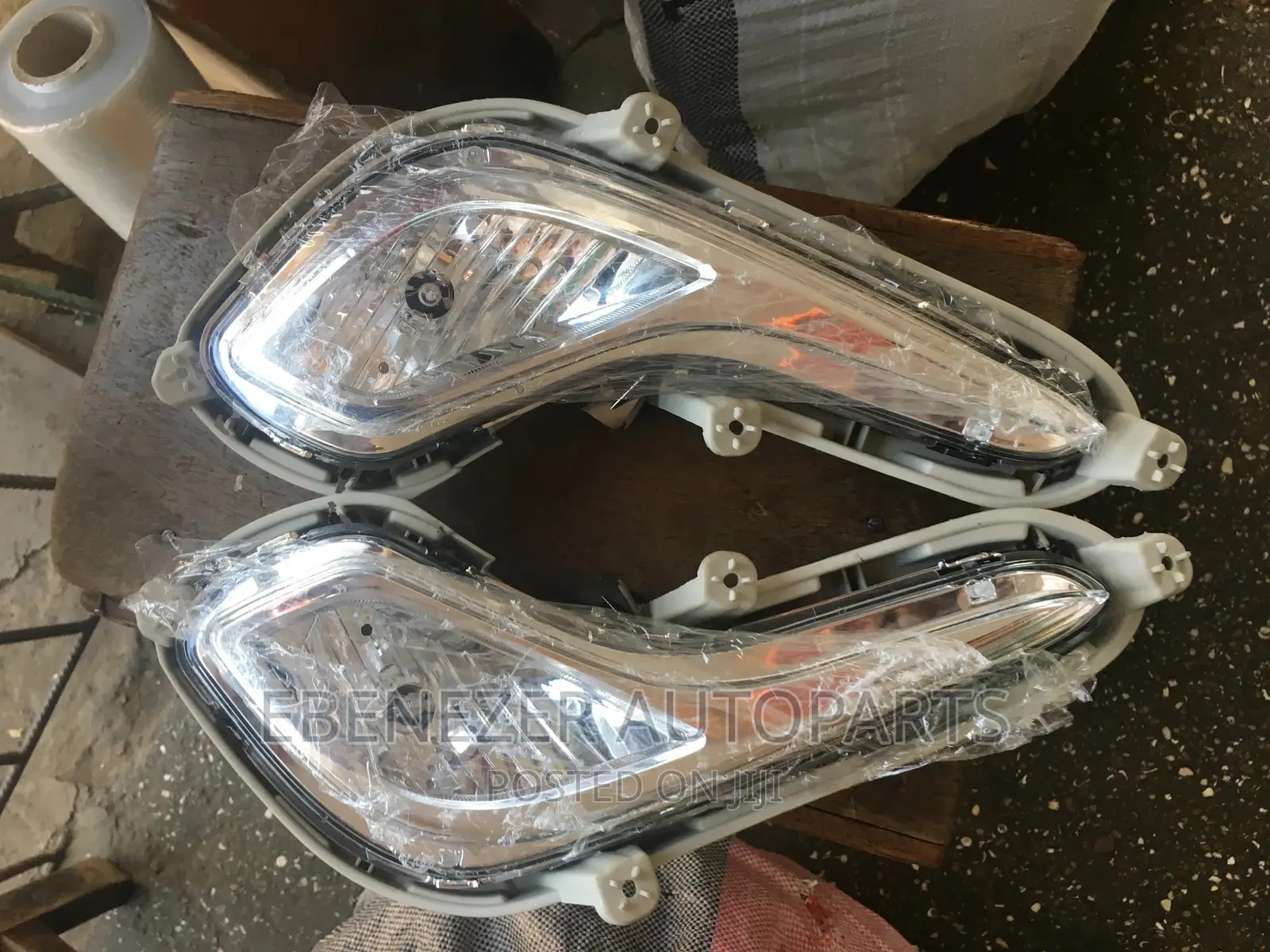 Hyundai Accent 2012 Foglight