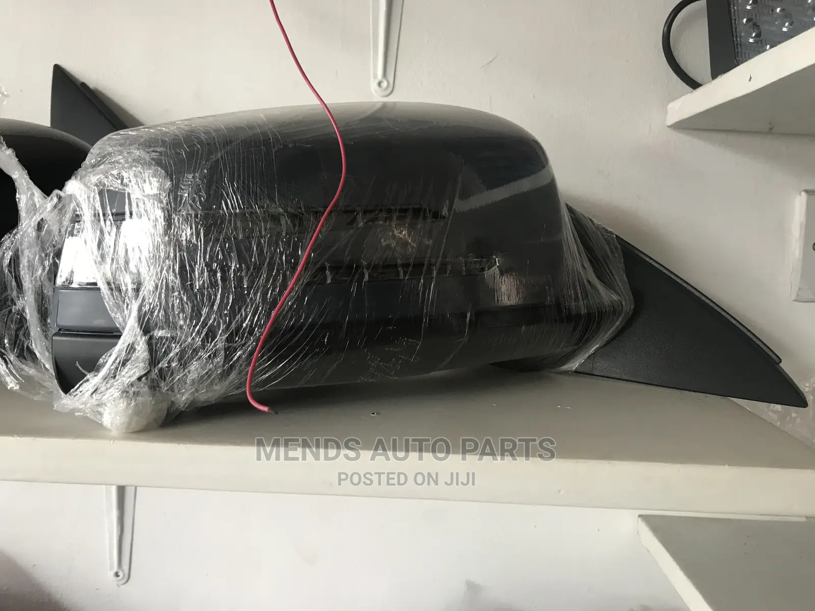 Mercedes Benz C300 Side Mirrors Pair