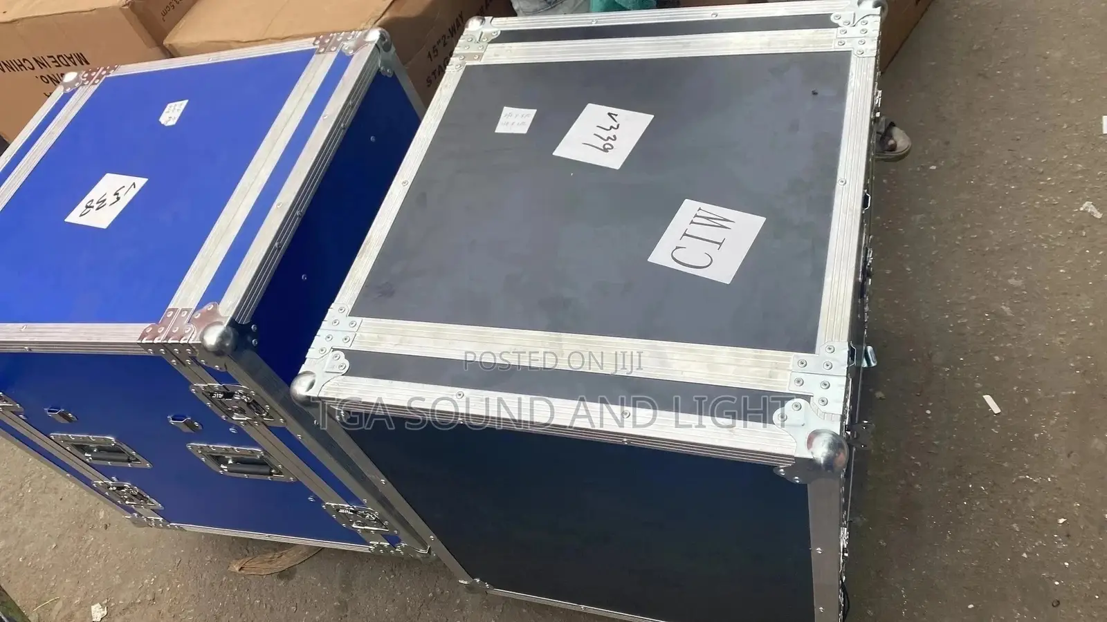 Size 14u Gig Ready Amplifier Rack With Table And Casters