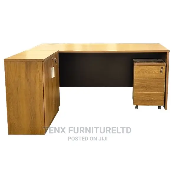 Executive Table (Alfino)