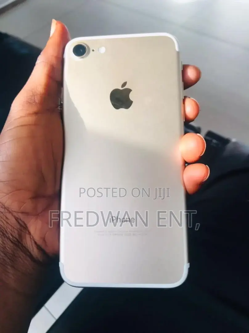 Apple iPhone 7 32 GB Gray