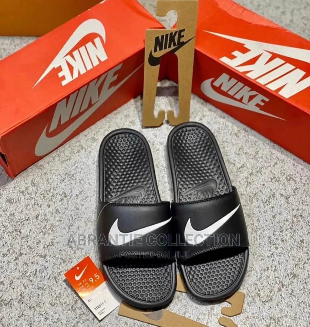 Nike Benassi