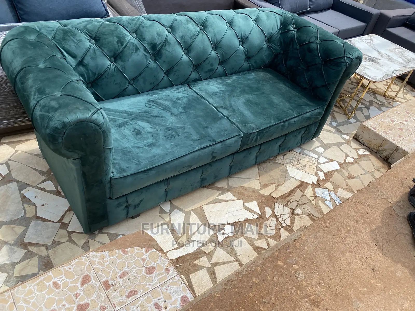 Classic 3in1 Sofa . Free Delivery