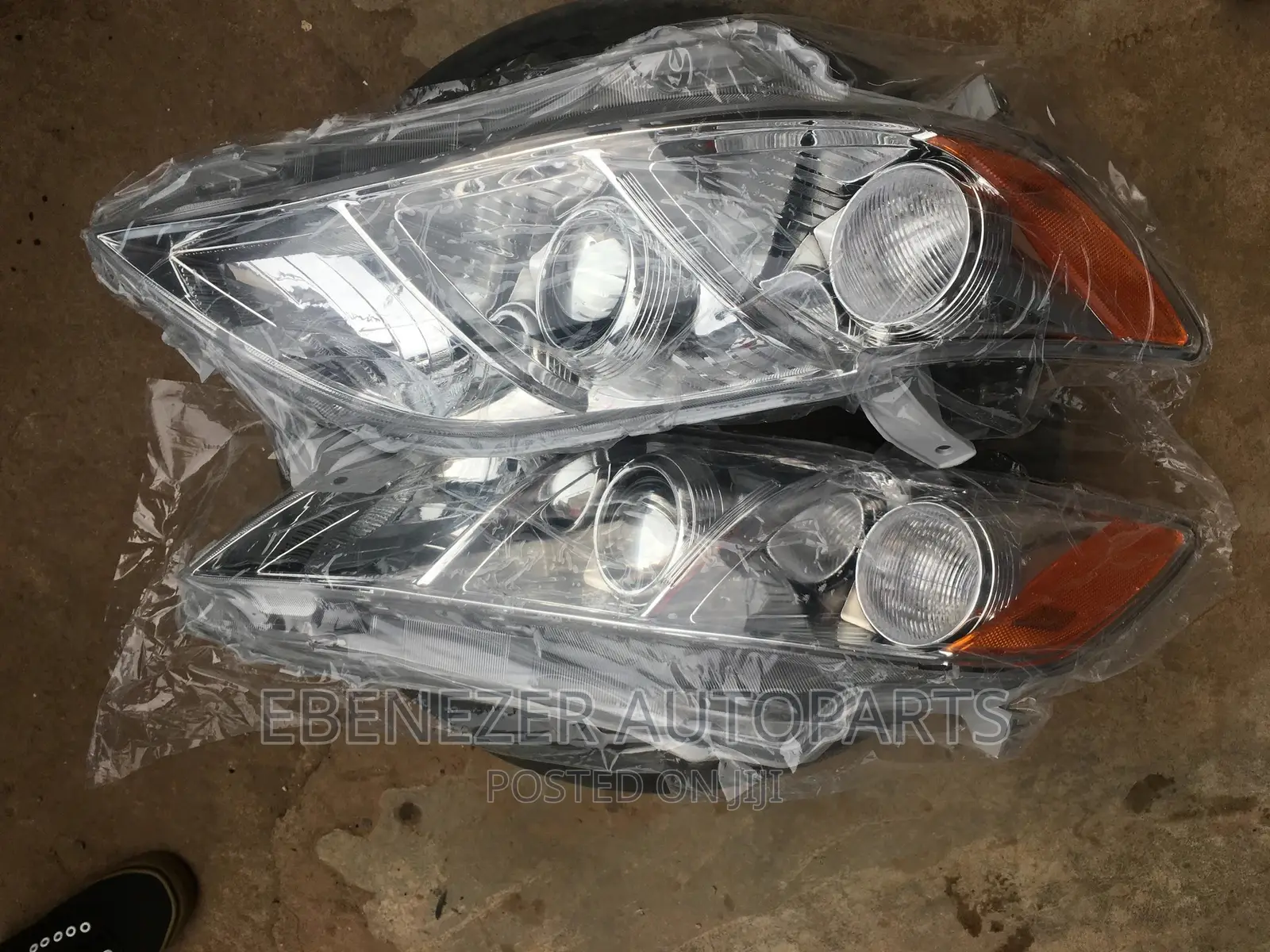 Toyota Camry 2008 - 2009 Headlights