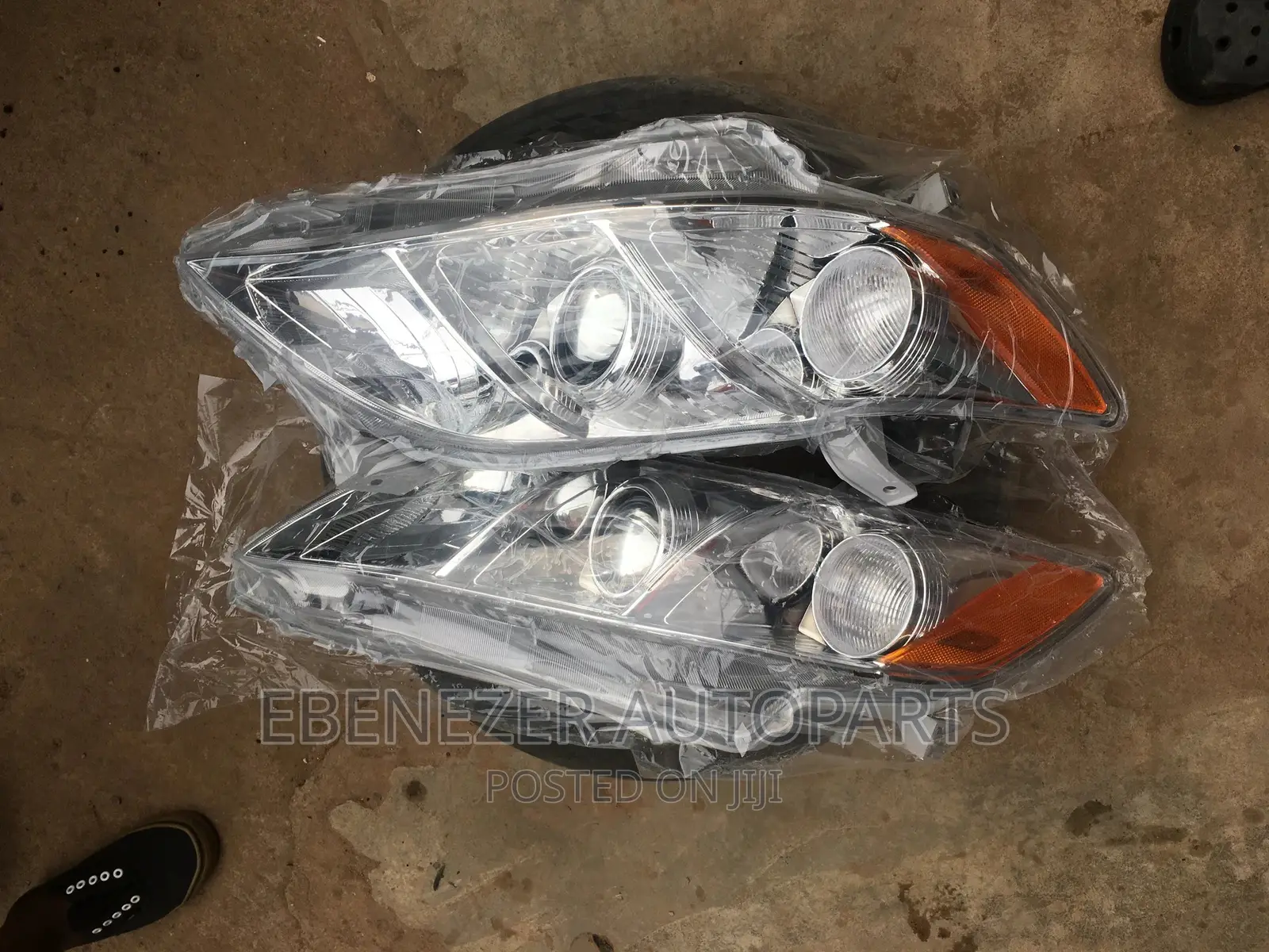 Toyota Camry 2008 - 2009 Headlights