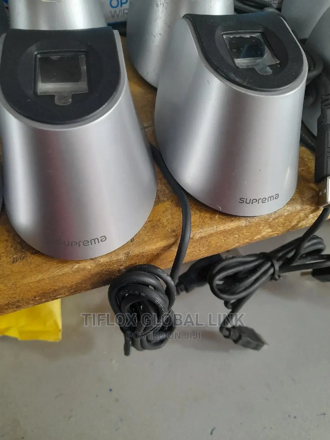 Finger Print Scanner (Suprema)