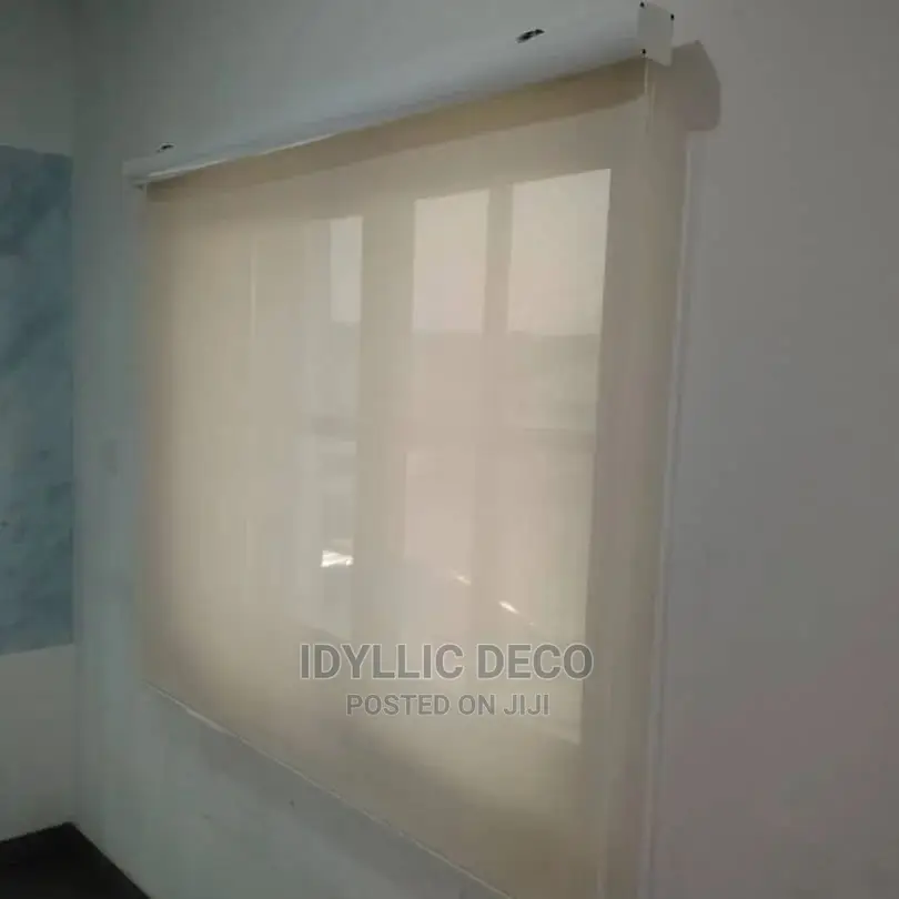 Noticeable Roller Blinds Curtains