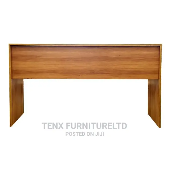Laptop/Computer Desk (Simple and Contemporary)