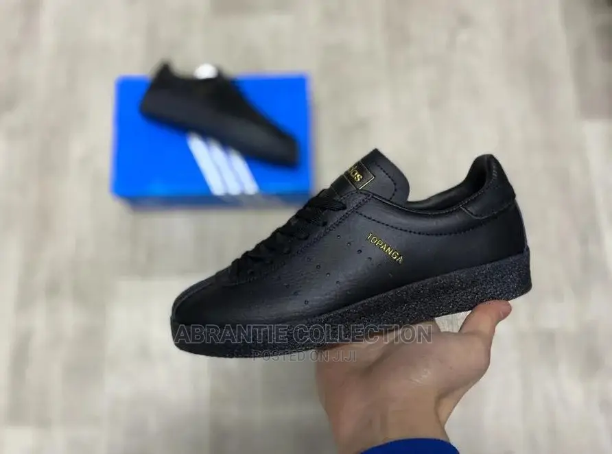 Adidas Topanga