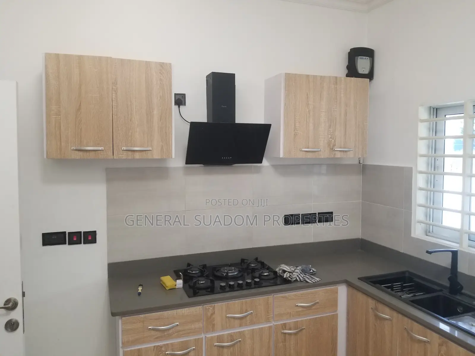 3bdrm House in Suadom Properties, Baatsona Total for rent